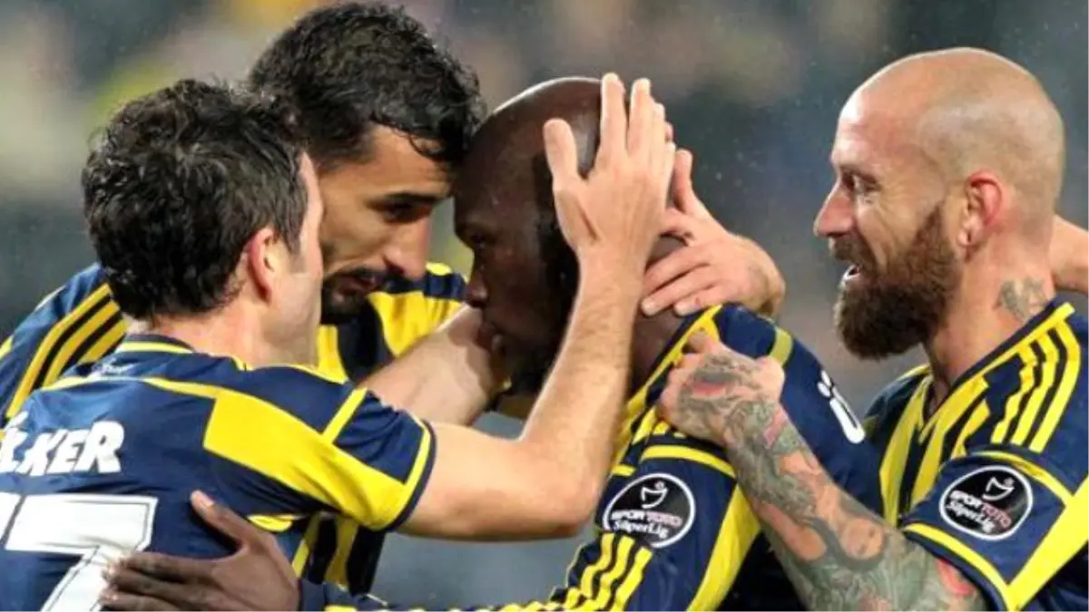 Fenerbahçe Derbide Çıkış Arıyor