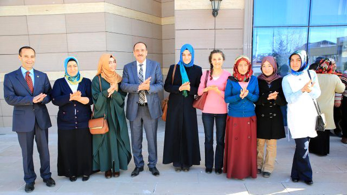 Gölbaşı Belediyesi\'nden İşaret Dili Kursu