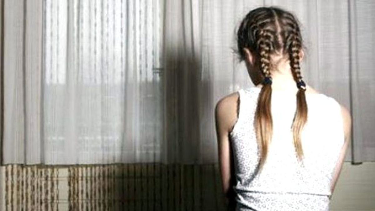 Küçük Kız, Tecavüze Uğradığını Hazırladığı Ödevde İtiraf Etti