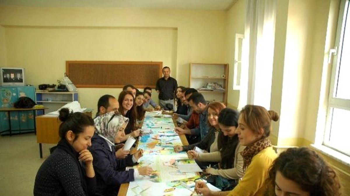 Manavgat\'ta Rehber Öğretmenler Sertifikalarını Aldı