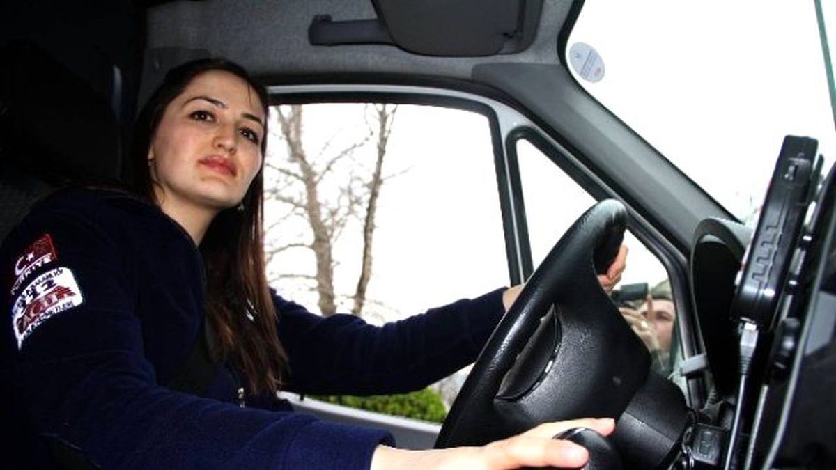 Hızıyla Hayat Kurtaran Kadın