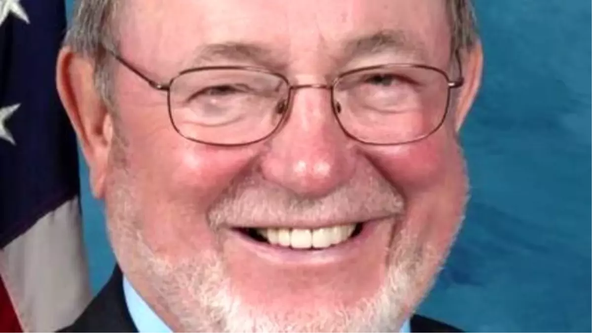 Rep. Don Young: Wolves Would Solve Homeless Problem