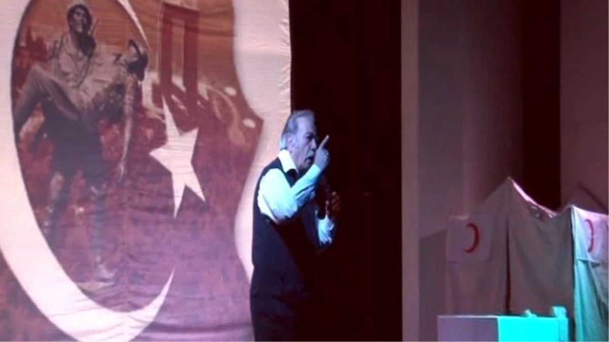 Şehitler Diyarı Çanakkale" Tiyatrosu Büyük İlgi Gördü