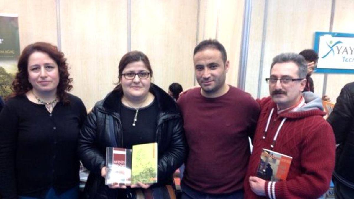 Silopili Yazar Hüsnü Bala Ankara Kitap Fuarı\'na Katıldı