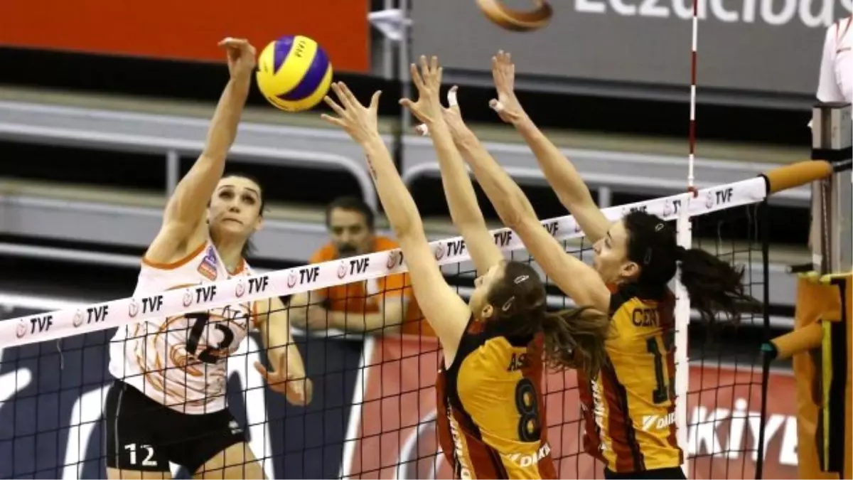 Voleybolda Günün Sonuçları