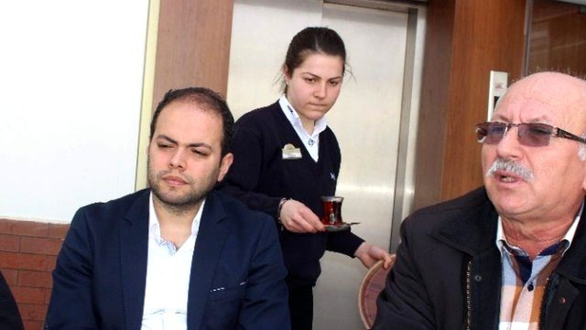 Mart\'ın Diğer Yüzü, Kimi Eğlenerek Kimi Çalışarak Kutladı