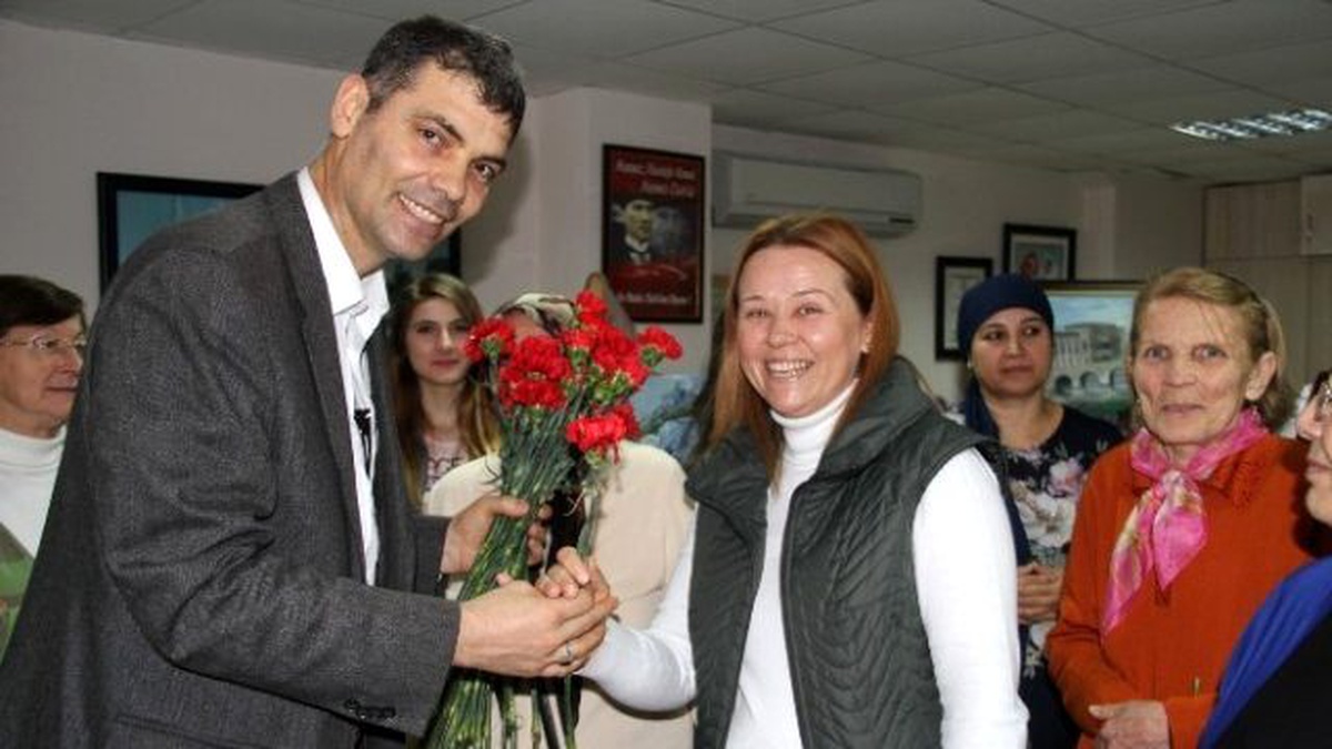 Adana Boşnakları Kadınlar Günü\'nü Kutladı