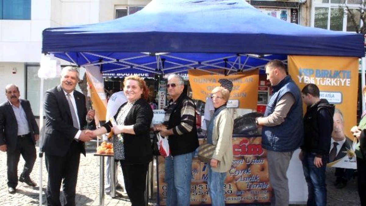 Ak Partili Hakkı Atila, Dünya Kadınlar Gününü Farklı Kutladı