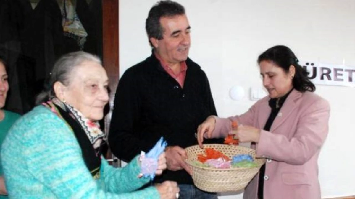 Anadolu Partisi Kadınlara Tohum Dağıttı