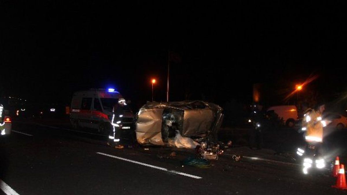 Başkent\'te Feci Kaza: 3 Ölü, 2 Ağır Yaralı