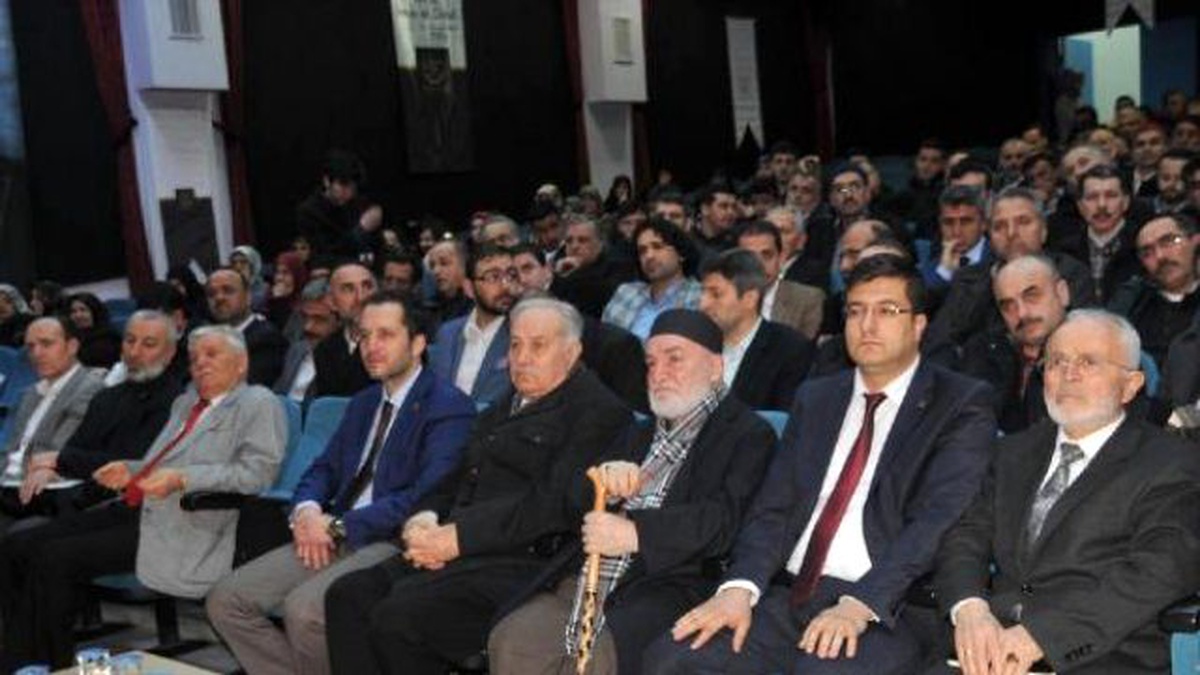 Fatih Erbakan: Erbakan Hoca Artık Yok Diye Hiç Gulu Gulu Dansı Yapmaya Kalkmayın