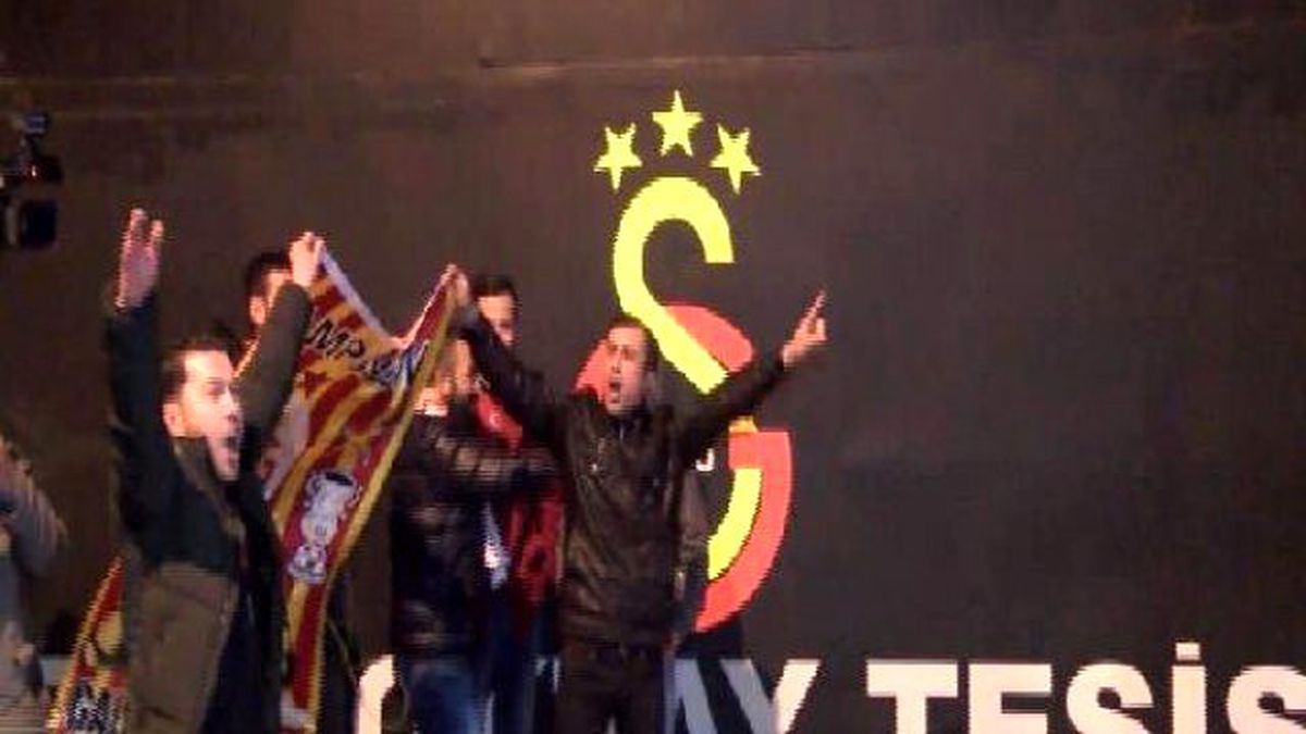Galatasaray Kafilesi Florya Tesislerinde