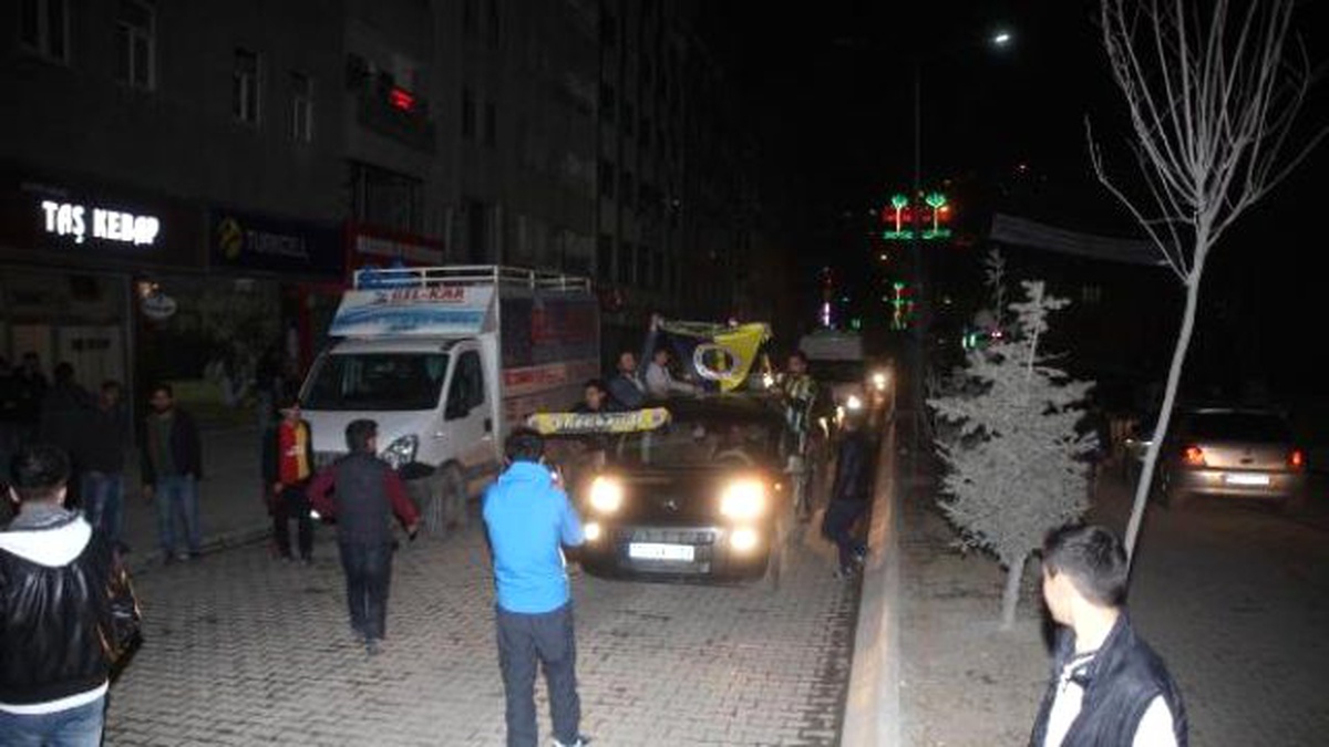 Hakkari\'de Fenerbahçe Coşkusu
