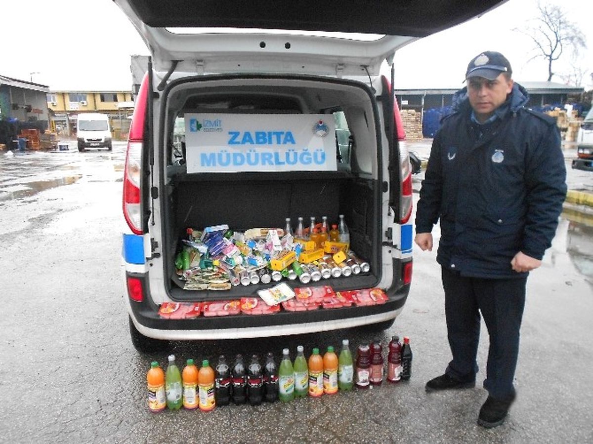 İzmit Belediyesi\'nden Market Denetimi
