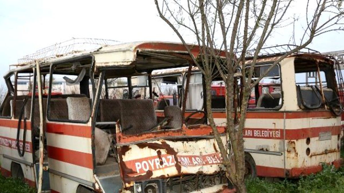 Manisa\'nın Hurda Araç Filosu Şaşırttı
