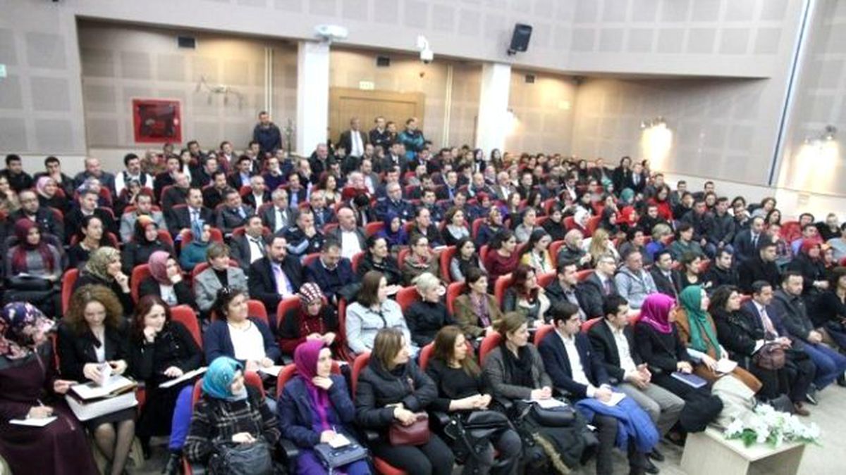 Marmara Belediyeleri Seminerde Buluştu
