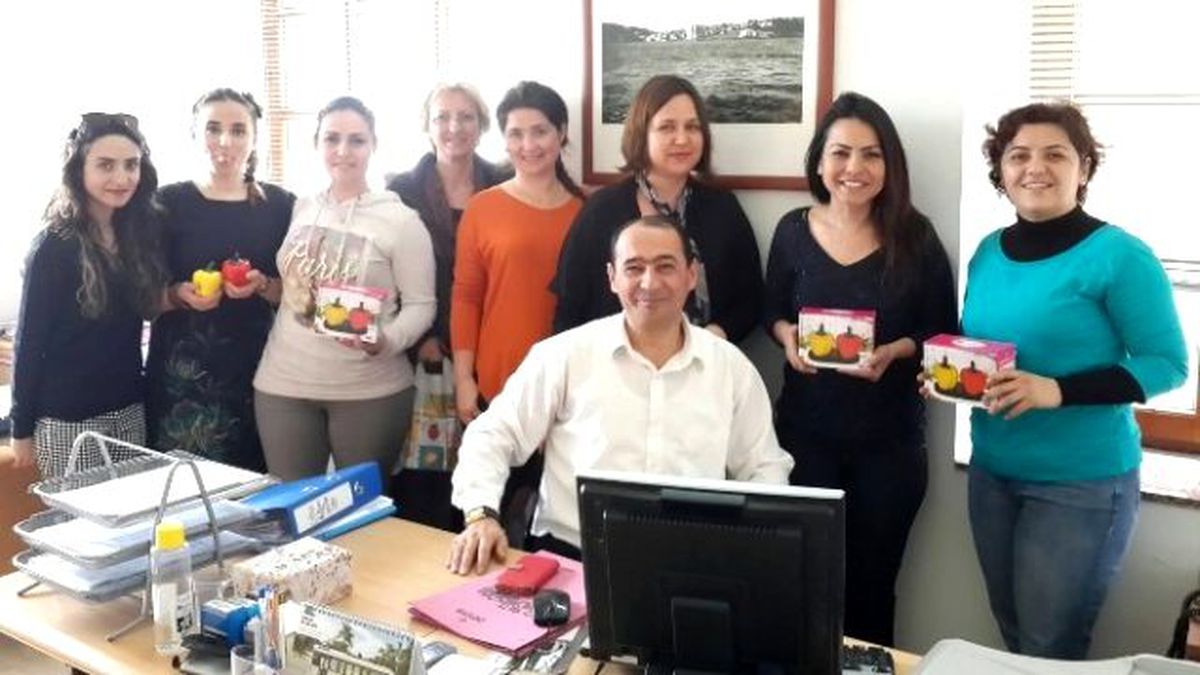 Mesai Arkadaşı Kadınları Unutmadı