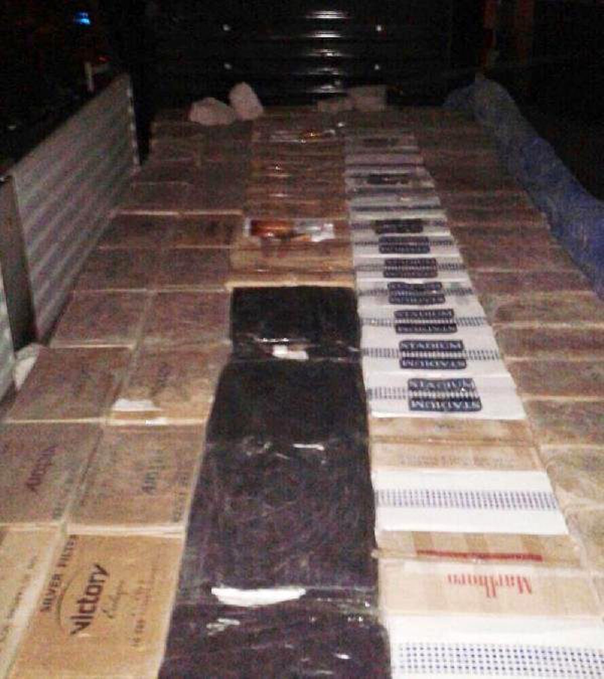 Şanlıurfa\'da 170 Bin Paket Kaçak Sigara Ele Geçirildi