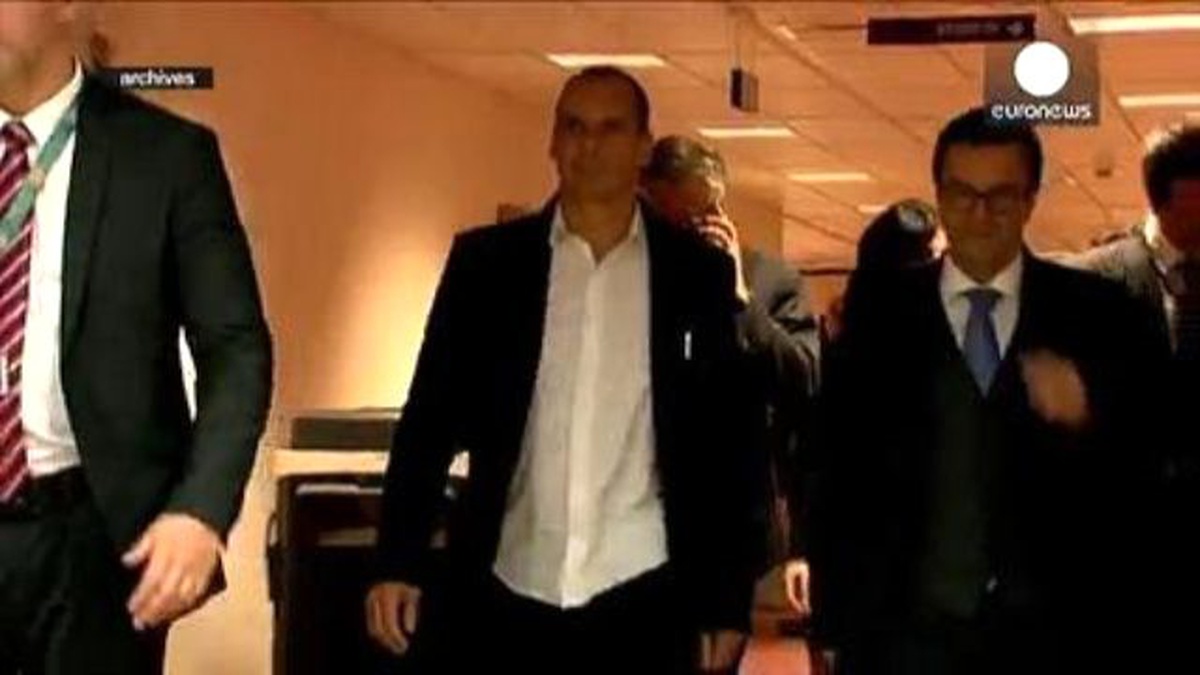 Yunanistan AB\'ye Karşı Referandum Kartını Çıkardı