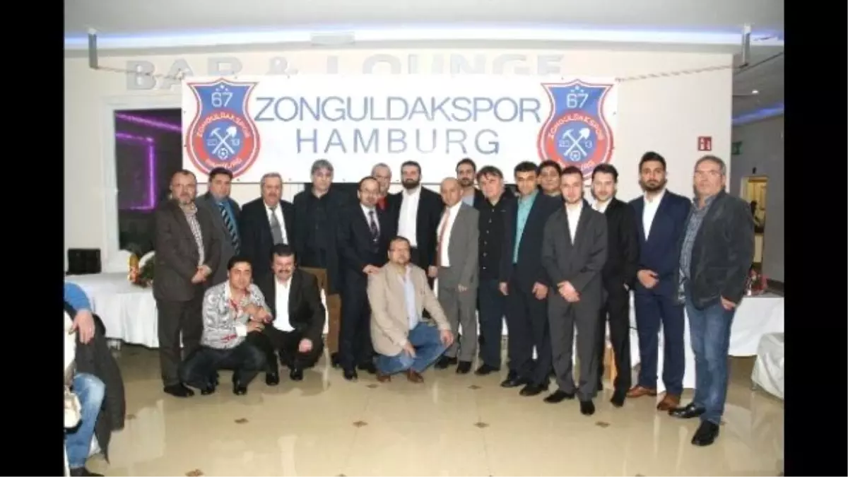 Zonguldaklılar ve Zonguldak Sporlular Hamburg\'da Bir Araya Gelerek Dayanışmanın Örneğini...