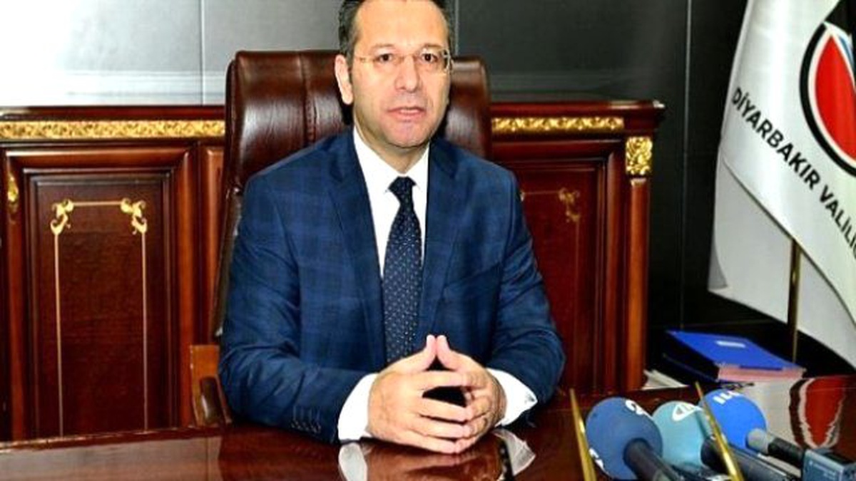 ABD\'nin Ankara Büyükelçisi Bass Diyarbakır\'da