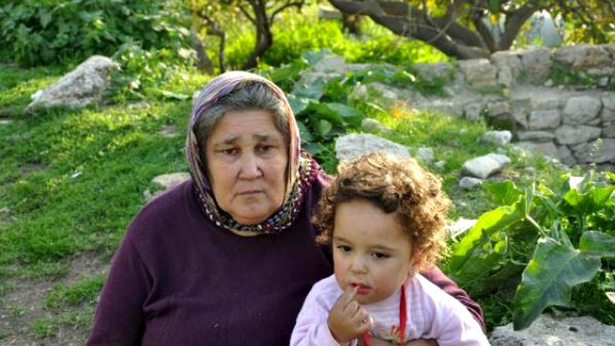 Abla, Sevgilisiyle Kaçan Kız Kardeşini Üzerine Benzin Döküp Yaktı (3)