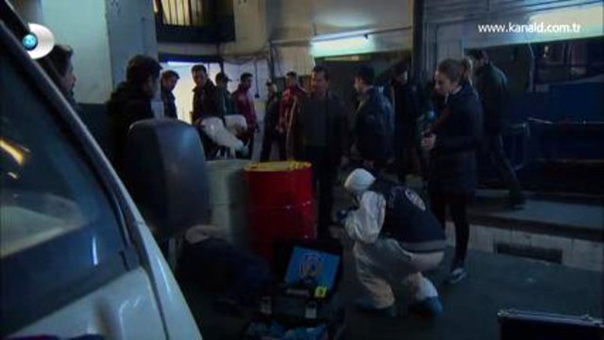 Arka Sokaklar 360. Bölüm - Ekip, İçindeki Köstebek Kim!