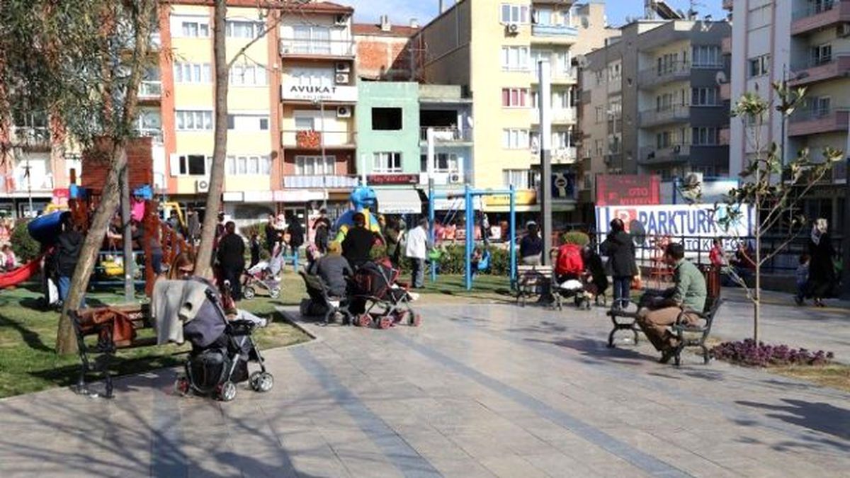 Aydınlılar Hafta Sonu Güneşli Havanın Tadını Çıkardı