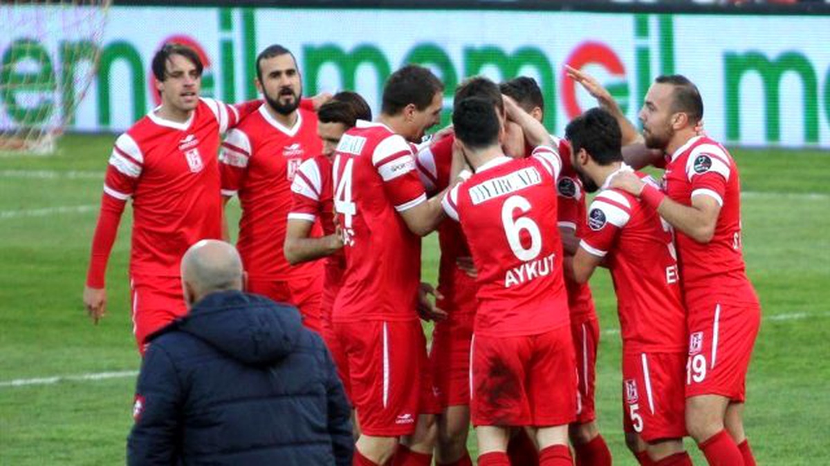Balıkesirspor\'da Umutlar Tükenmedi