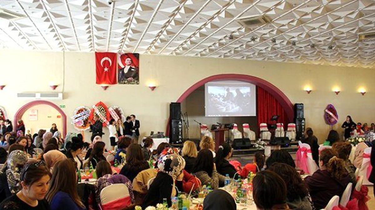 Bartın\'da Kadınlar Günü Kutlandı