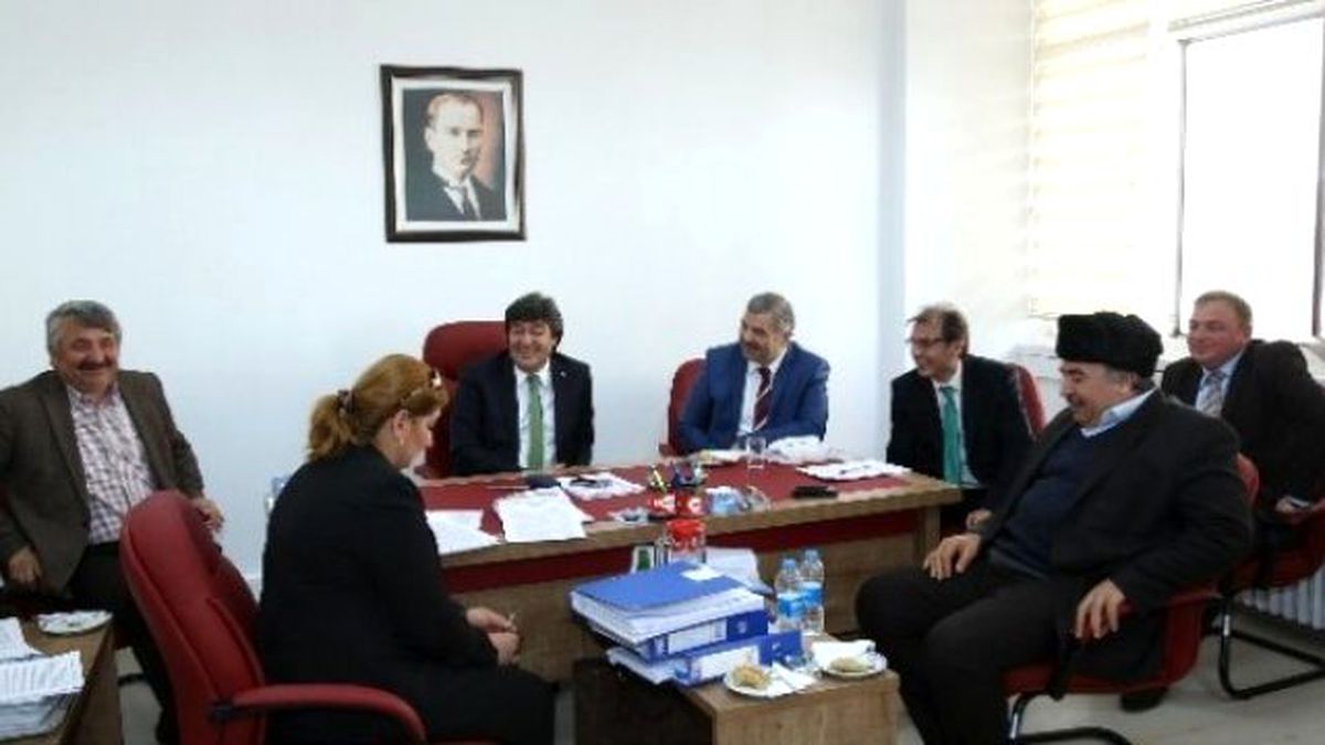 Başkan Çelik\'ten, MHP Grubuna Ziyaret