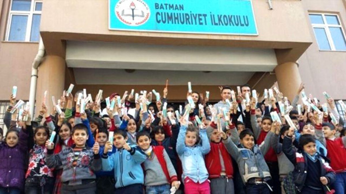 Batman\'da "Bende Fırçalıyorum" Kampanyası
