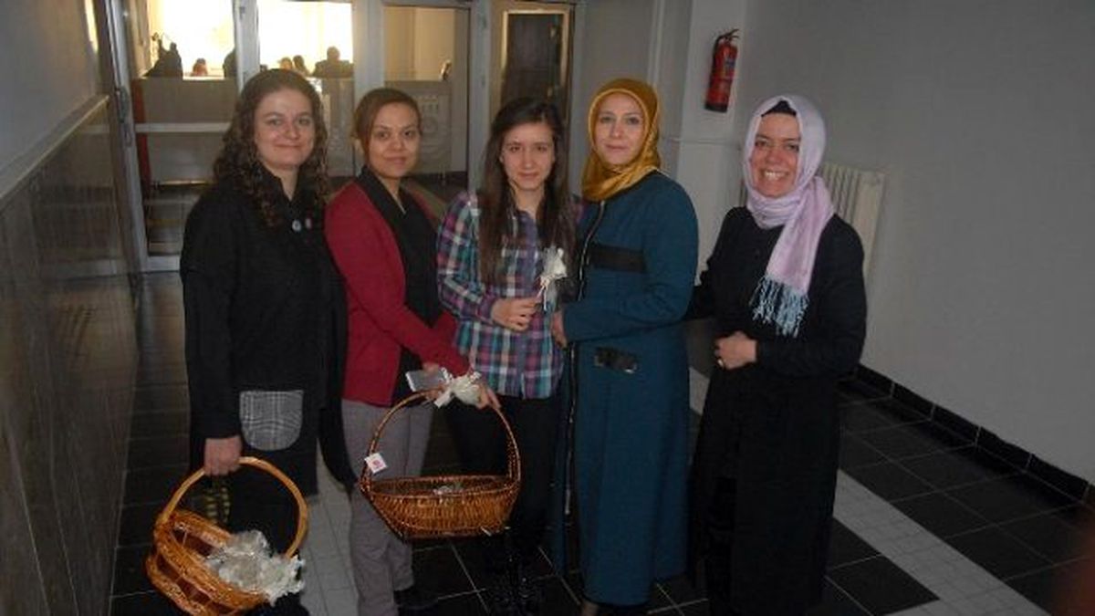 Bayan Çalışkan\'dan Çalışan Kadınlara Hediye