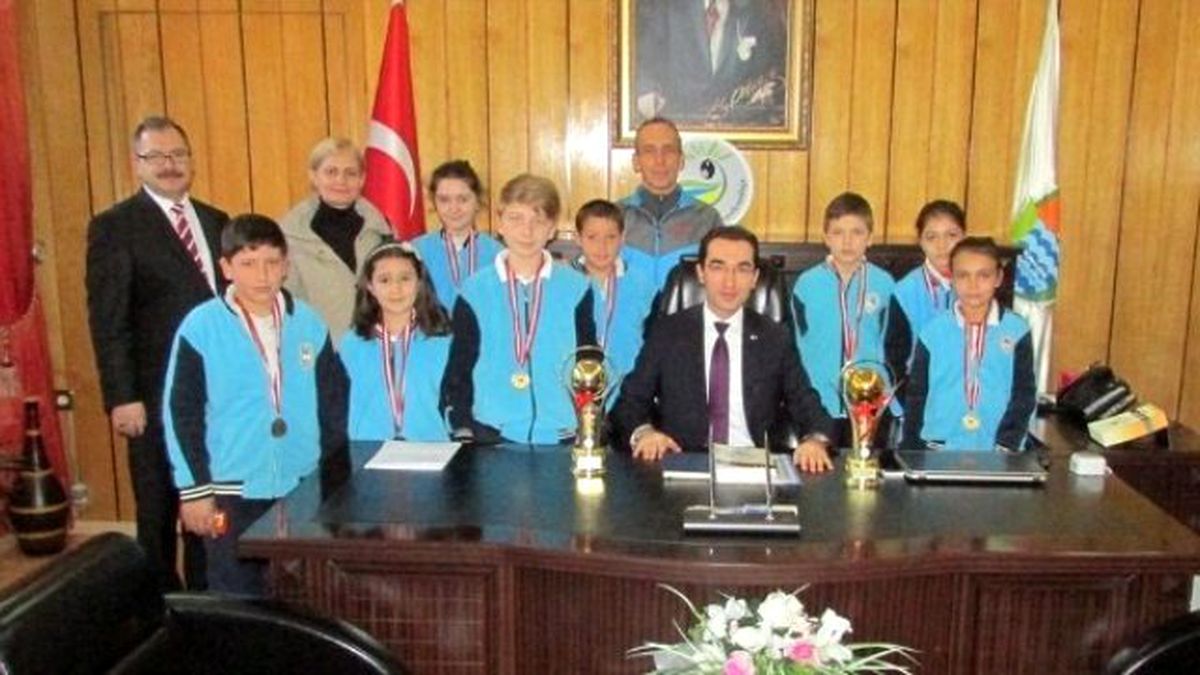 Burhaniye\'de Gençler Bocce Balıkesir İkincisi Oldu
