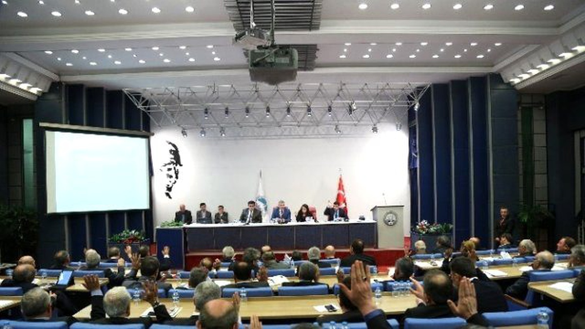 Büyükşehir Meclisi Toplandı