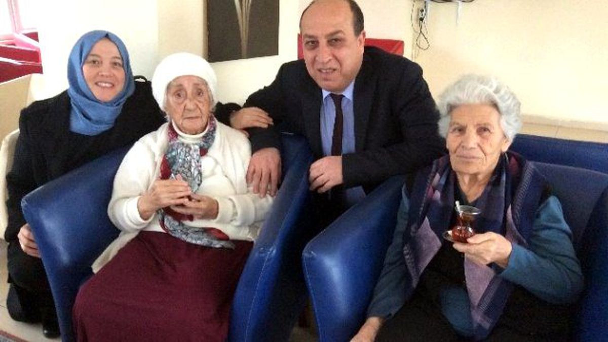 Cevahir, Türkiye\'nin İlk Kadın Yüksek Mimarını Ziyaret Etti