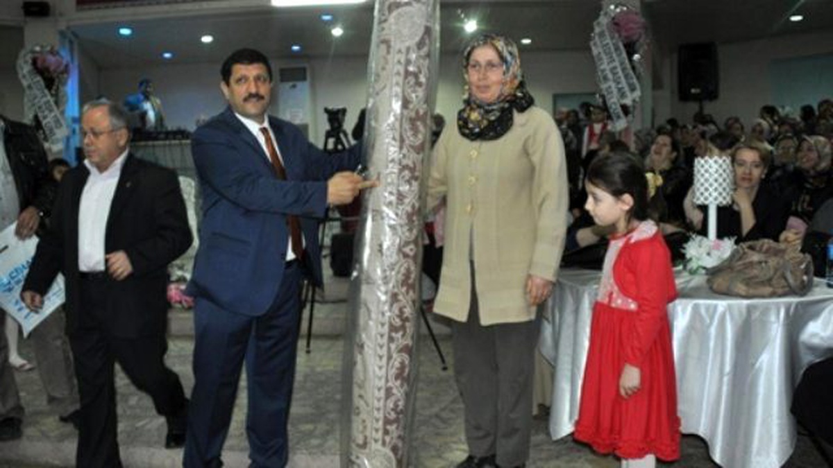 Demirci\'de Dünya Kadınlar Günü Etkinliği