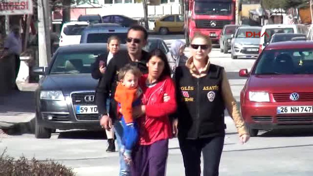 Cinayet Zanlısı Kadın: Elime Tabancayı Verip \'Öldür Beni\' Dedi