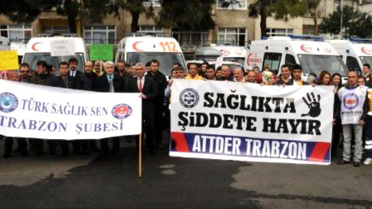 Hamile 112 Görevlisine Hastadan Tekmeli Saldırı