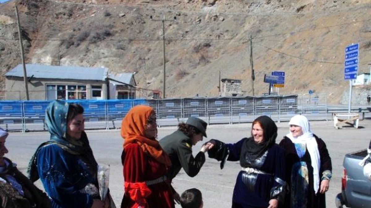Jandarmadan Kadınlara 8 Mart Sürpriz
