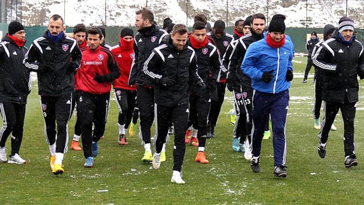 Kardemir Karabükspor, Günü İzinli Geçirdi