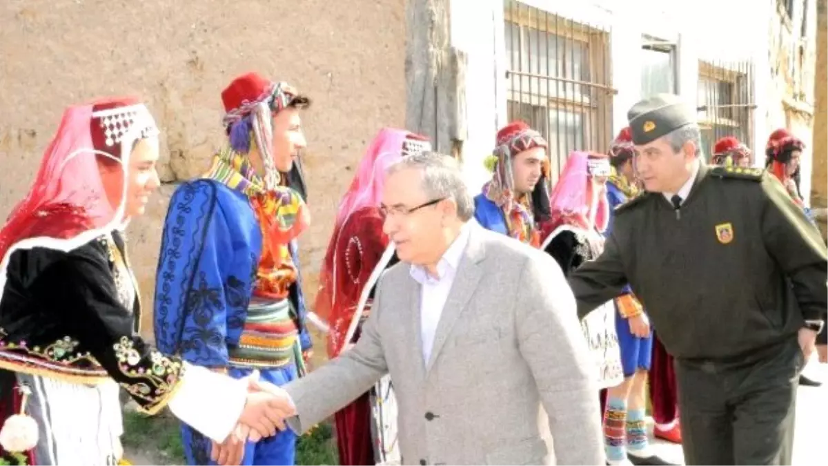 Kızıldamlar Kültür Derneği Binası Törenle Açıldı