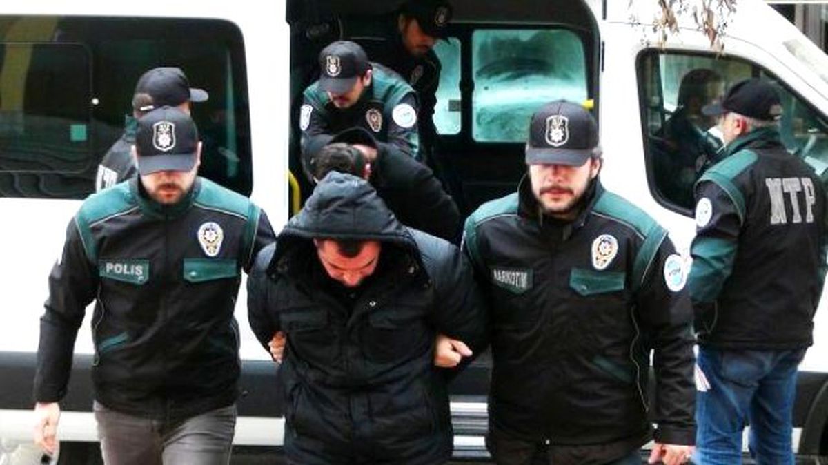 Kocaeli\'de İki Ayda 1633 Kilo Esrar, 51 Bin Uyuşturucu Hap Ele Geçirildi