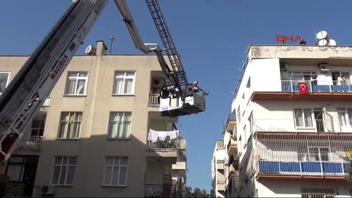 Mersin Sevdiği Kızla Evlenemeyince Pompalı Tüfekle Evi Bastı