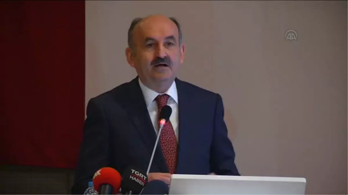 Müezzinoğlu: "Kız Çocuğun Hak ve Hukuku Erkek Çocuğundan Az Olmamalı"