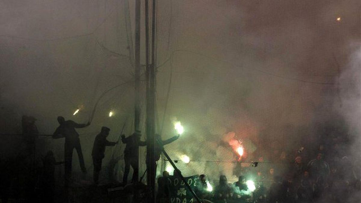 Panathinaikos Taraftarlarından Cezaya Protesto