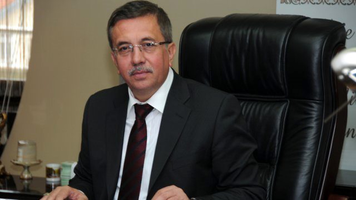 Pursaklar Beleriye Başkanı Selçuk Çetin, Öğrencilerle Sinemada Buluştu