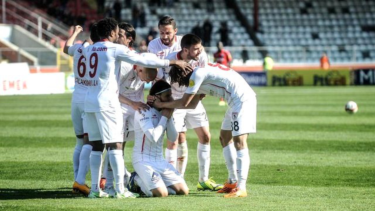 Samsunspor, FIFA\'ya Gidiyor