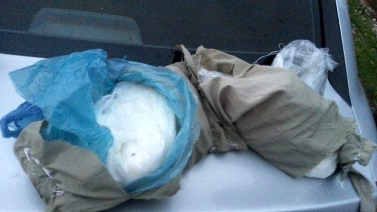 Uyuşturucuyu Karnına Bağlayıp Batı İllerine Götürmeye Çalıştı