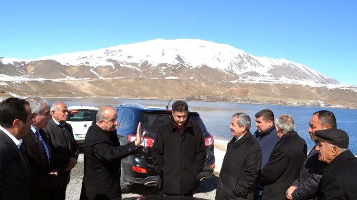 Adilcevaz\'da Sulama Suyu Sıkıntısı